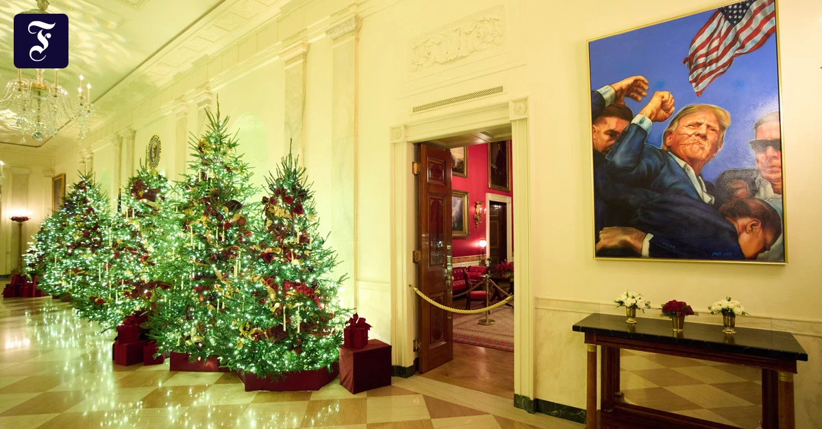 -ber-50-Weihnachtsb-ume-Melania-Trump-pr-sentiert-Weihnachtsdeko-im-Wei-en-Haus