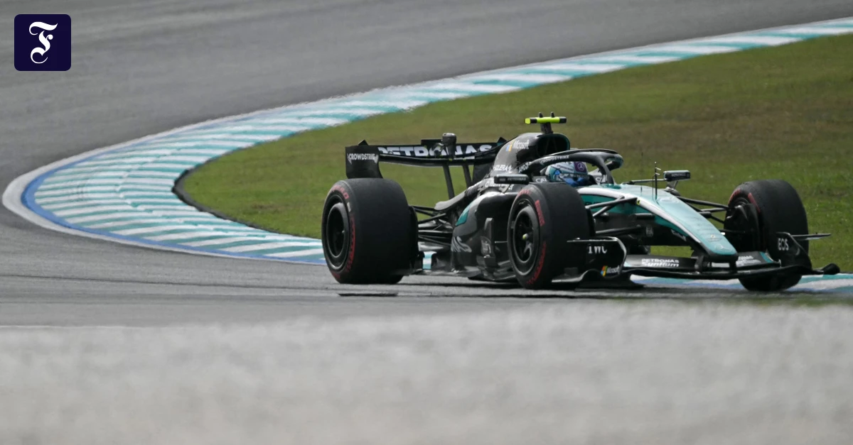 Max Verstappen sets fastest time in Malaysia Formula 1 practice