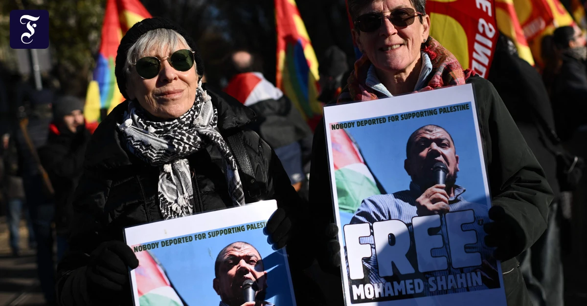 Italien-Protest-gegen-drohende-Abschiebung-eines-Turiner-Imams-nach-gypten