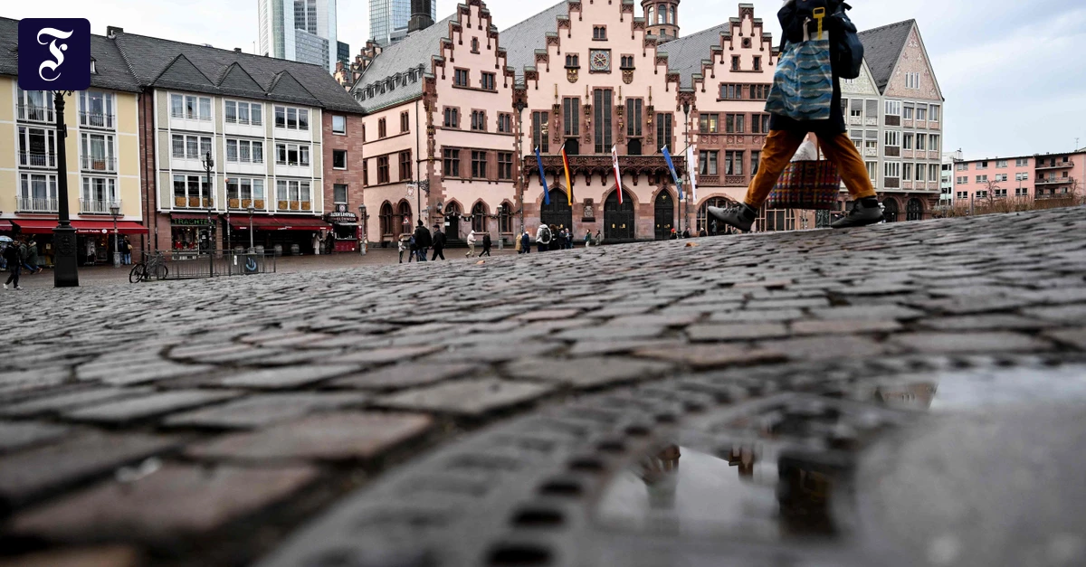 Umfrage zur Wahl: Frankfurt vor einer Richtungsentscheidung