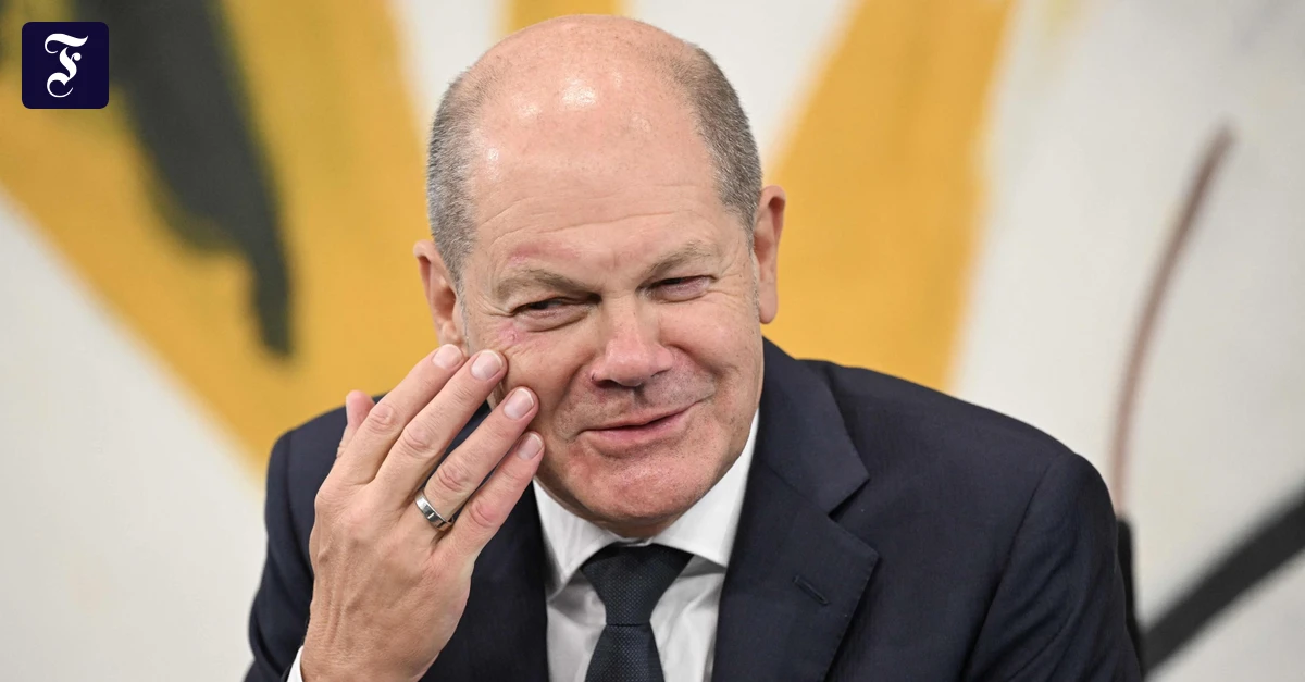 Keine Augenklappe: Olaf Scholz verabschiedet sich von Piraten-Look | FAZ
