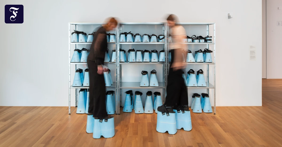 Ausstellung in Bonn: Ist unsere Empathie an Akzente oder Hautfarben gebunden?
