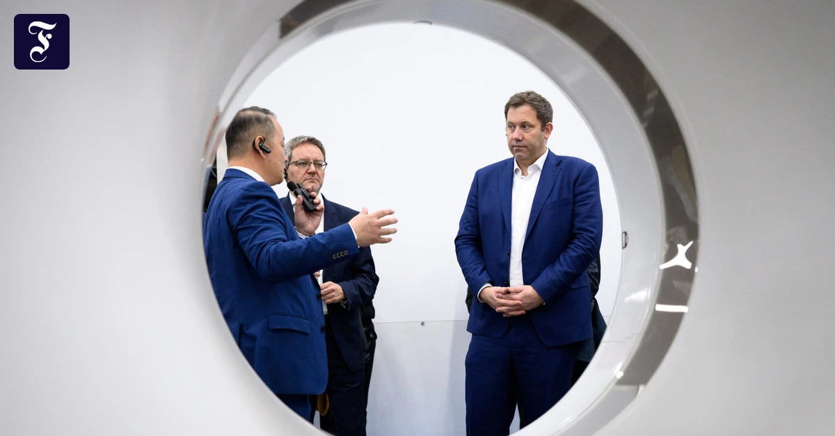 China counters supply chain risks: new regulations for investors