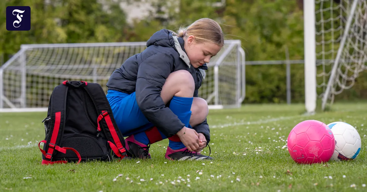 Trainer der eigenen Kinder: Mädchen kicken anders als Jungen