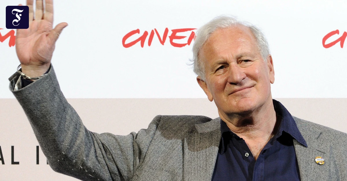 „Der City Hai“: Britischer Filmemacher John Irvin gestorben