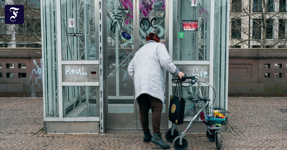 Unsichere Fahrstühle?: Wenn der Aufzug zur Falle wird