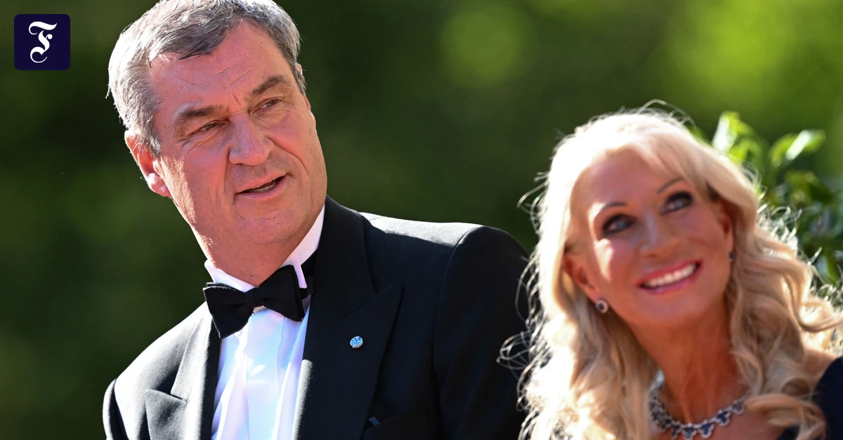 Markus Söder kỳ vọng sự ổn định sẽ sớm trở lại sau tái cơ cấu nội các Berlin và căng thẳng trong liên minh cầm quyền Đức (Ảnh: FAZ.NET)