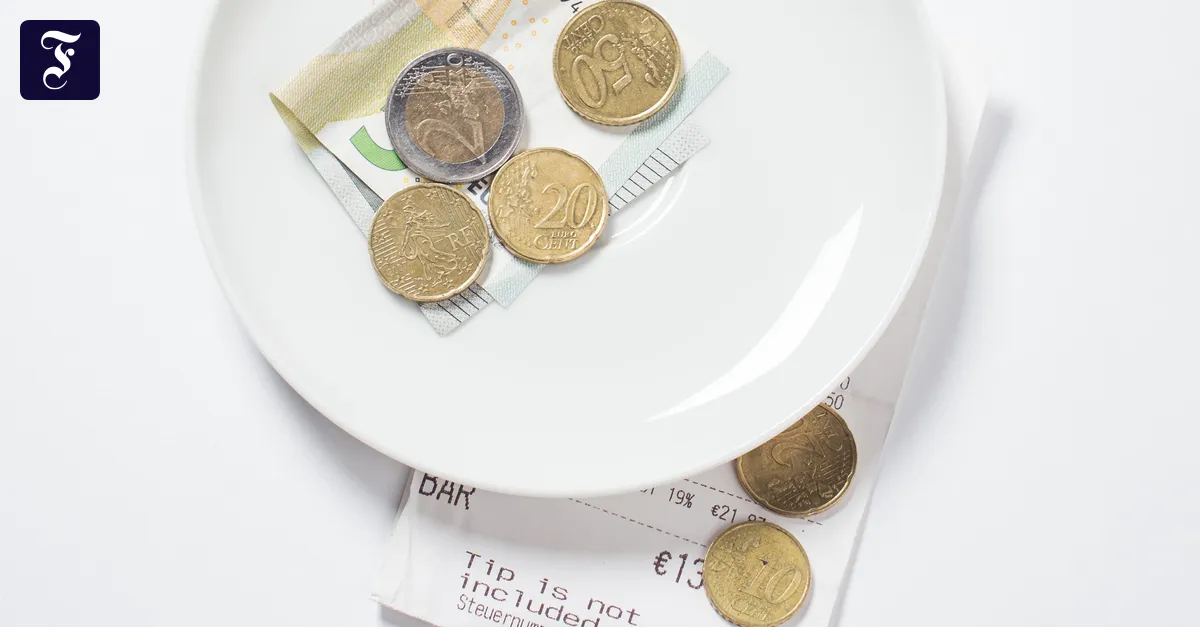 Tipping everywhere: Soon to the dentist?