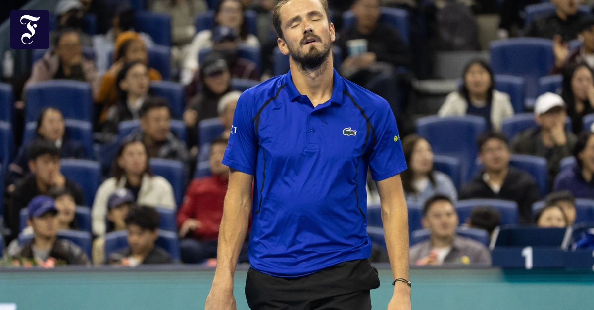 Novak Djokovic Reaches Beijing Final After Daniil Medvedev Disqualification
