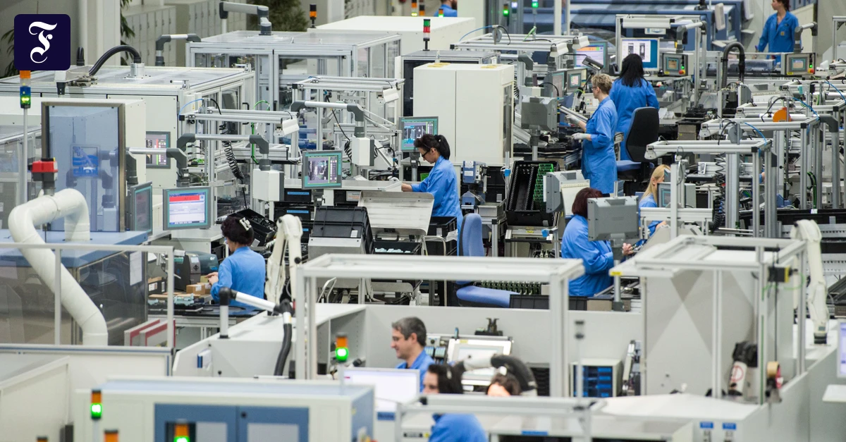 AI-controlled factory: Siemens invests 200 million in Amberg