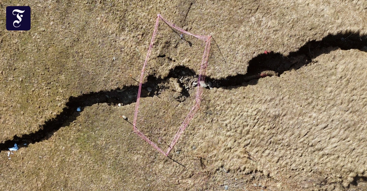 スイスの大地のギャップ: ヴァレー州の村は避難の危険にさらされていますか?