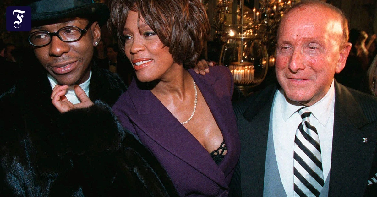 Zum Tod von Clive Davis: Ein Anzugträger, dem auch Hippies vertrauten
