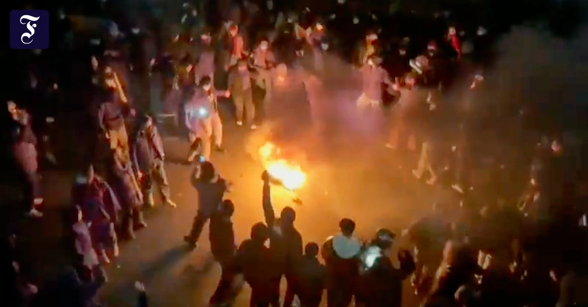 -Entschlossen-handeln-Trump-droht-Iran-mit-US-Eingreifen-bei-Hinrichtungen