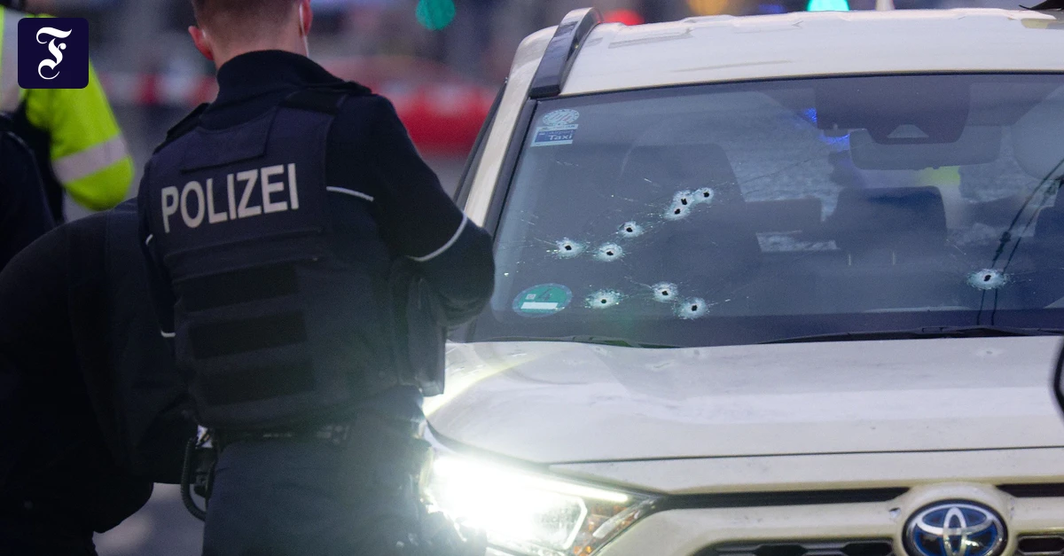 Mordkomission ermittelt: Schüsse auf Taxi-Fahrgast in Düsseldorfer Innenstadt
