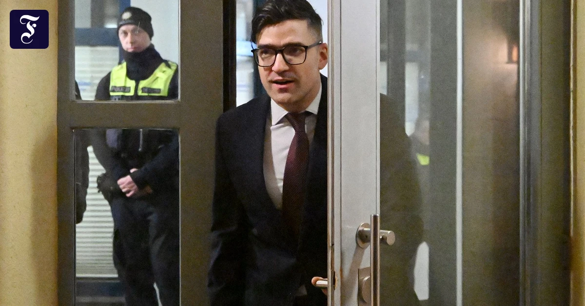 Rechtsextremer-Aktivist-An-Sellner-kommt-die-AfD-Spitze-nicht-vorbei