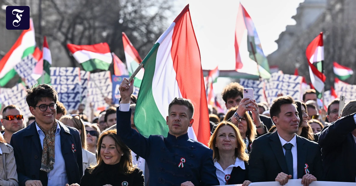 Wahl in Ungarn: Das Playbook von Orbáns Angstmache