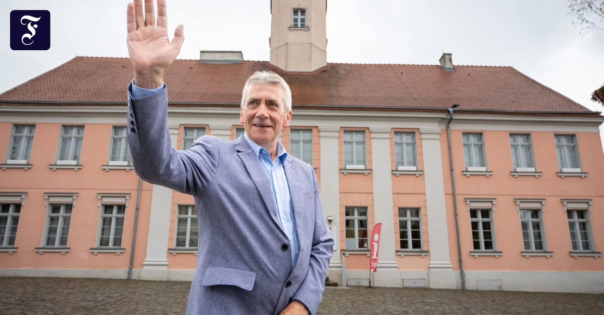 F.A.Z. Podcast für Deutschland: „Nicht hinter der Brandmauer verstecken“ – AfD-Bürgermeister kritisiert eigene Partei