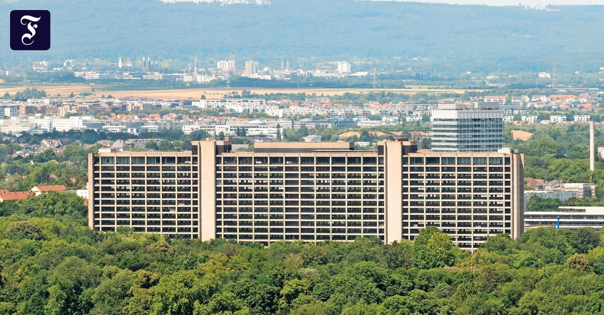 Bundesbankzentrale-Abzugeben-Betonkoloss-mit-Gold-im-Keller