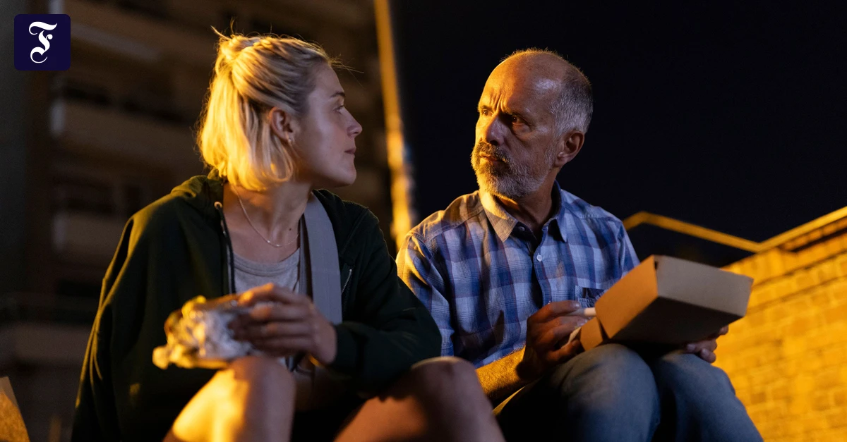 „Sommer auf Asphalt“ im Kino: Der Boomer als „bunte Wurst“ im Fahrradkollektiv