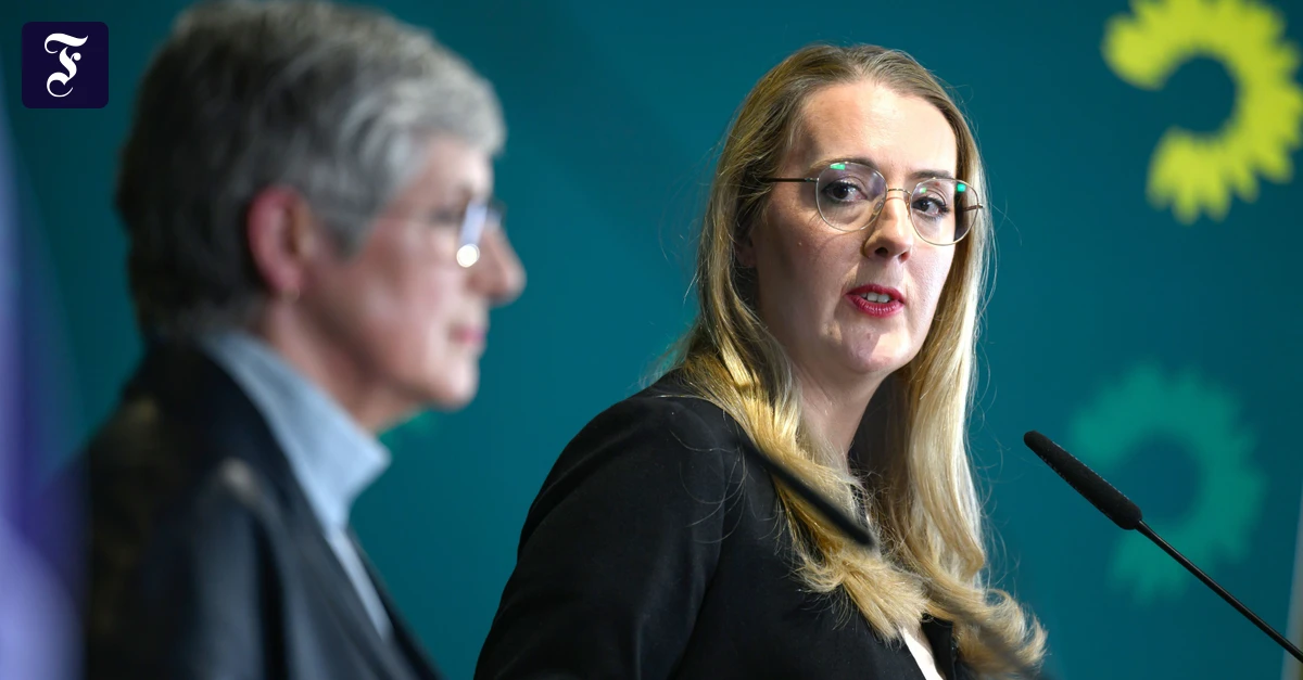 Deutschland-Liveblog: Grüne wollen mit  Fraktionschefs über AfD-Verbotsverfahren reden