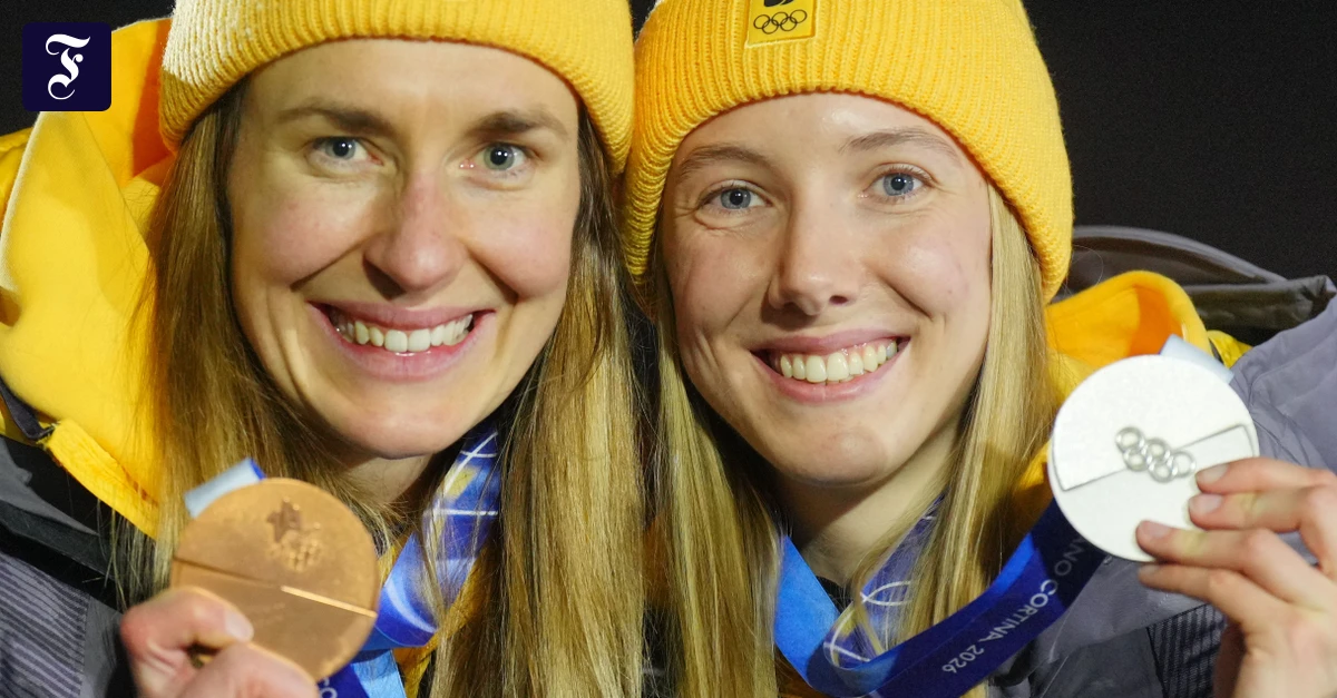 Olympia 2026 in Italien: „Es ist unfassbar“: Silber und Bronze für Skeleton-Frauen