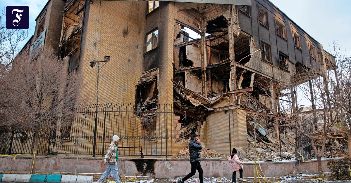 Nach-dem-Massaker-Immer-mehr-Iraner-zeigen-offen-ihre-Wut