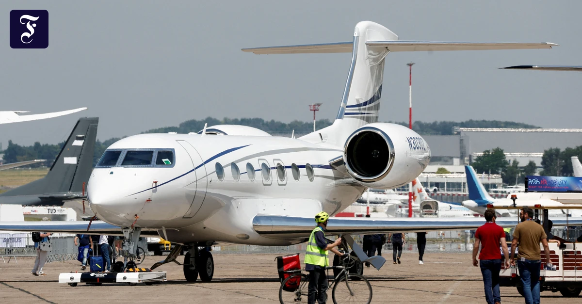 Handelsstreit: Trump will kanadischen Flugzeugen die US-Zulassung entziehen