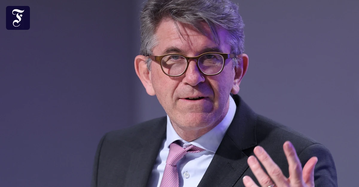 Niederlage vor Gericht: Weimer auf der schwankenden Weltkugel