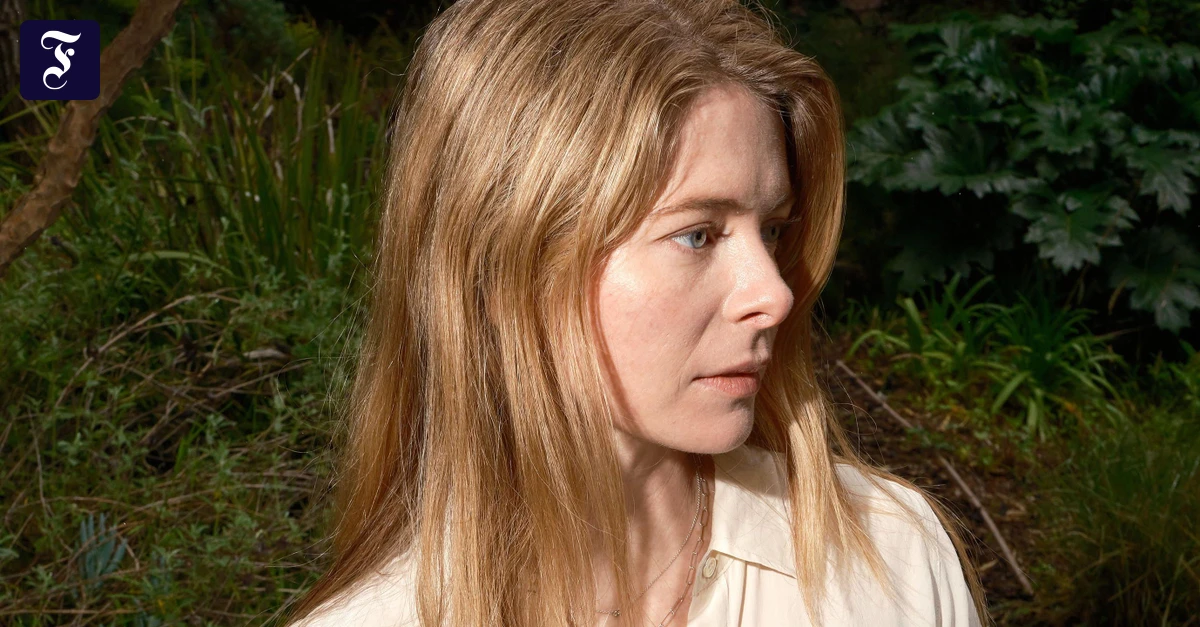 Romanautorin Emma Cline: „Das Sterben musst du allein hinter dich bringen“