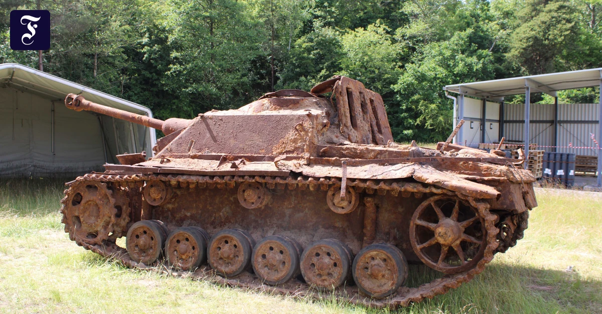 Aus dem Zweiten Weltkrieg: Bauarbeiter finden Wehrmachtspanzer im Sand
