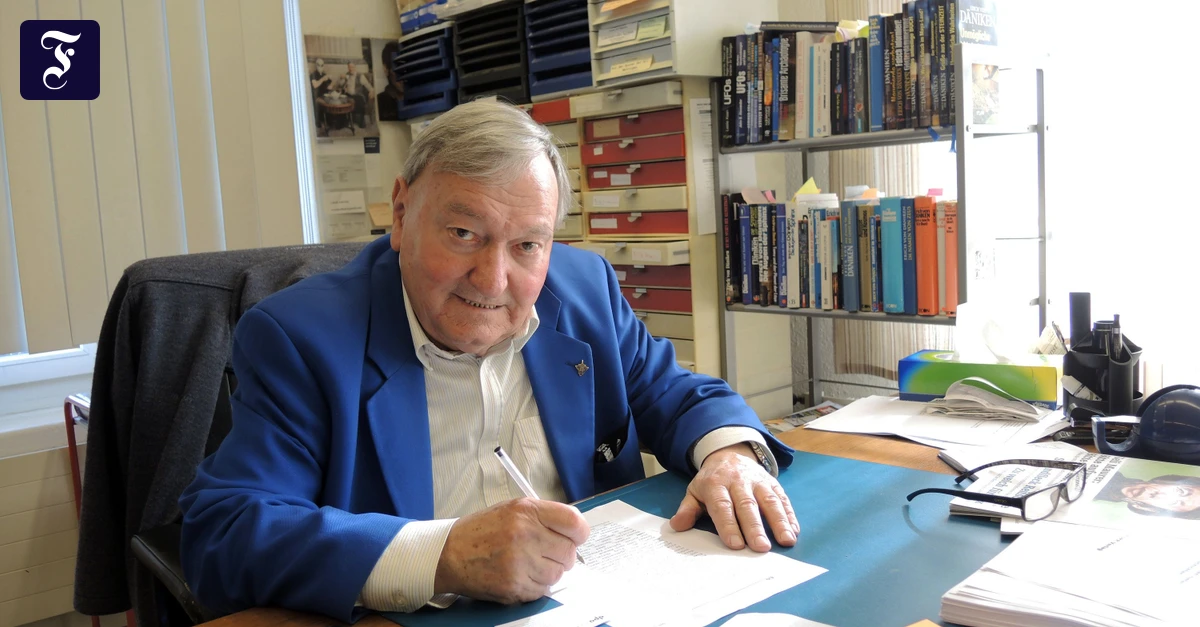 Umstrittener-Autor-Erich-von-D-niken-mit-90-Jahren-gestorben