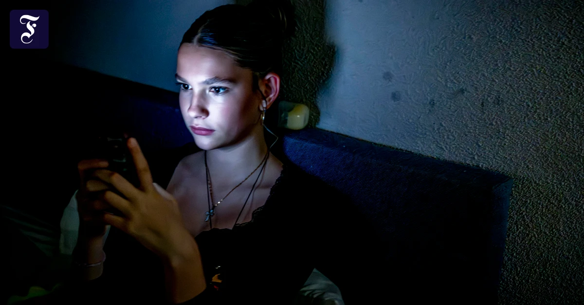 Social-Media-Verbot-Eine-Generation-auf-Entzug