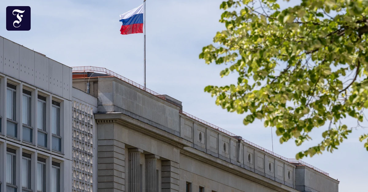 Krieg-in-der-Ukraine-Russischer-Botschafter-in-Berlin-einbestellt