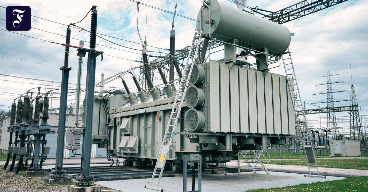 Fehlende-Trafos-Wie-der-Hype-um-KI-dem-Stromnetz-zusetzt