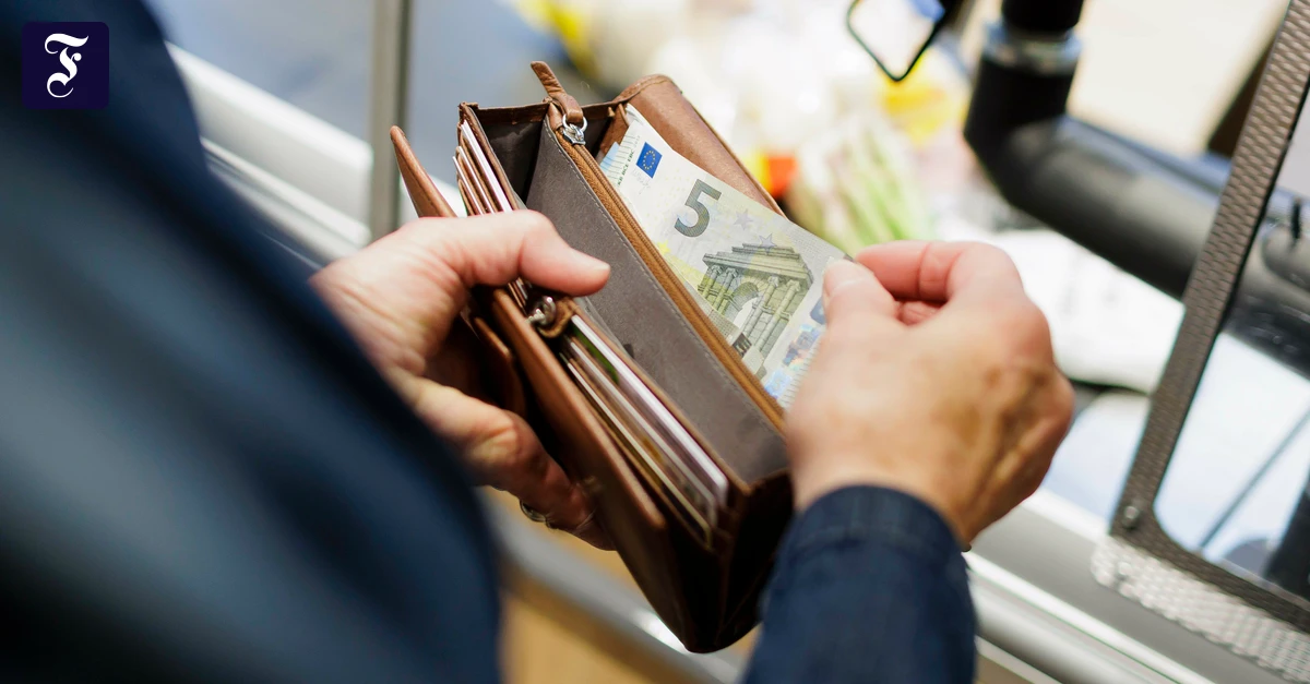 Als-dritter-EU-Staat-Slowenien-macht-Bargeldzahlung-zum-Verfassungsrecht