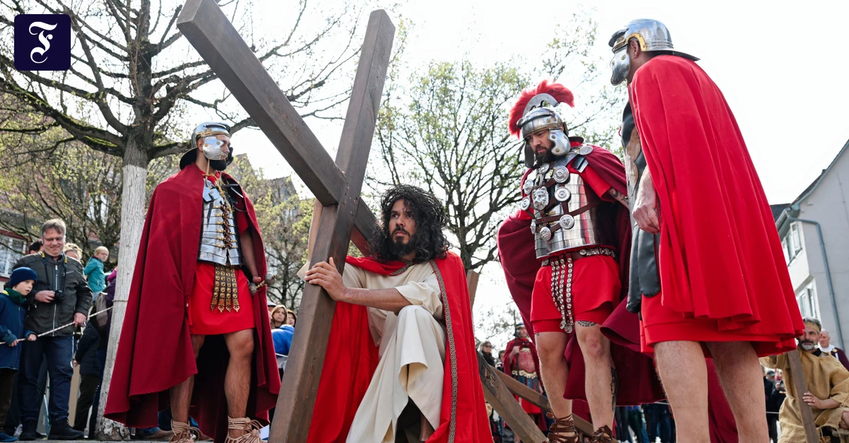 Weltweit: Karfreitagsprozessionen erinnern an Leiden Jesu