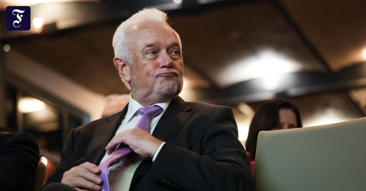 so-isst-politik-treffen-sich-drei-fdp-politiker-in-einer-bar