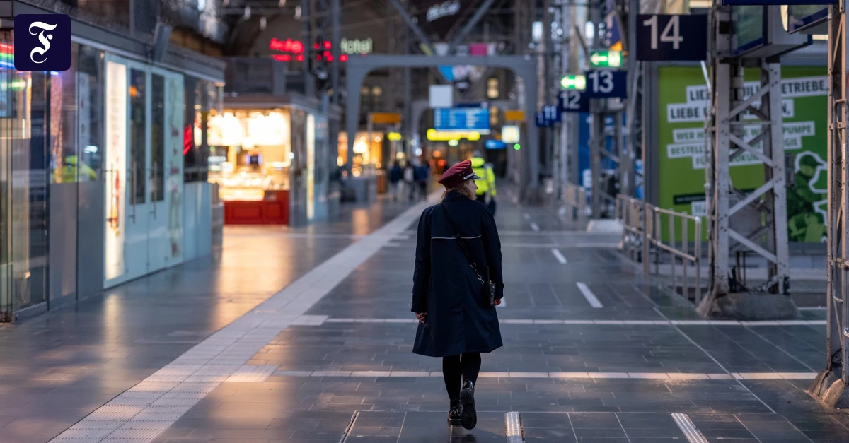 Image related to Verdi ruft zu Warnstreiks auf: Rhein-Main-Feierabendbriefing