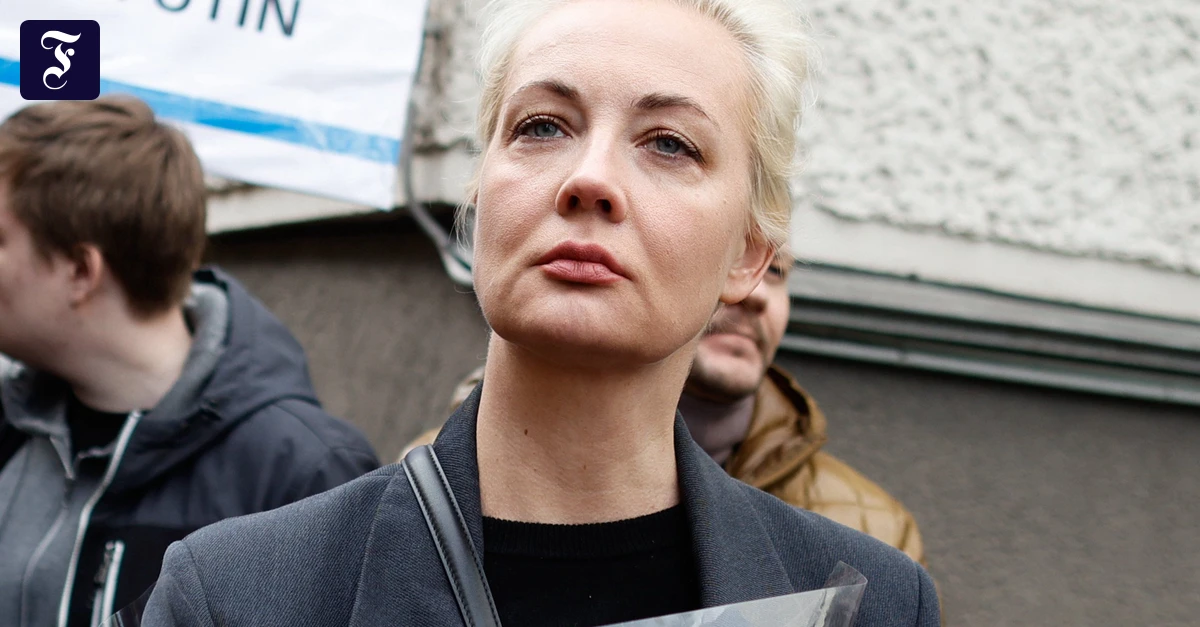 Ehrung-der-Stadt-Wiesbaden-Ludwig-Beck-Preis-f-r-Nawalnyj-Witwe