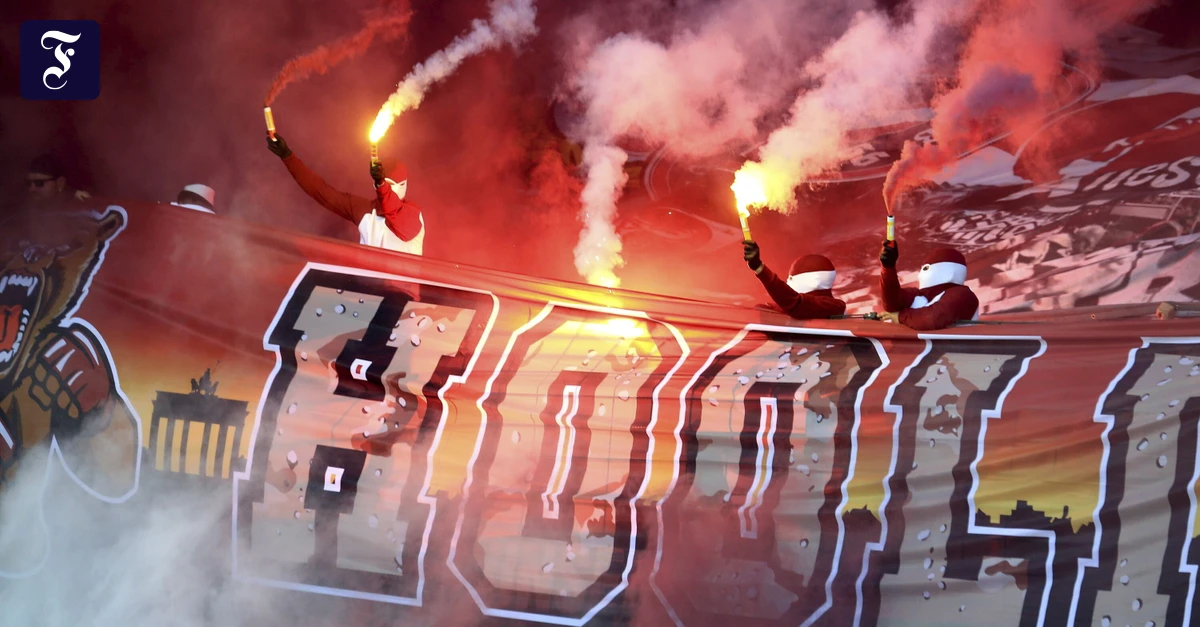 Stefan Wellgrafs „Staatsfeinde“: Von der Fankurve in die AfD