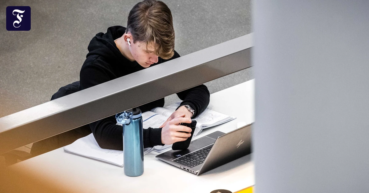 29.000 Euro im Jahr: „Wie setze ich das Studium meiner Kinder von der Steuer ab?“