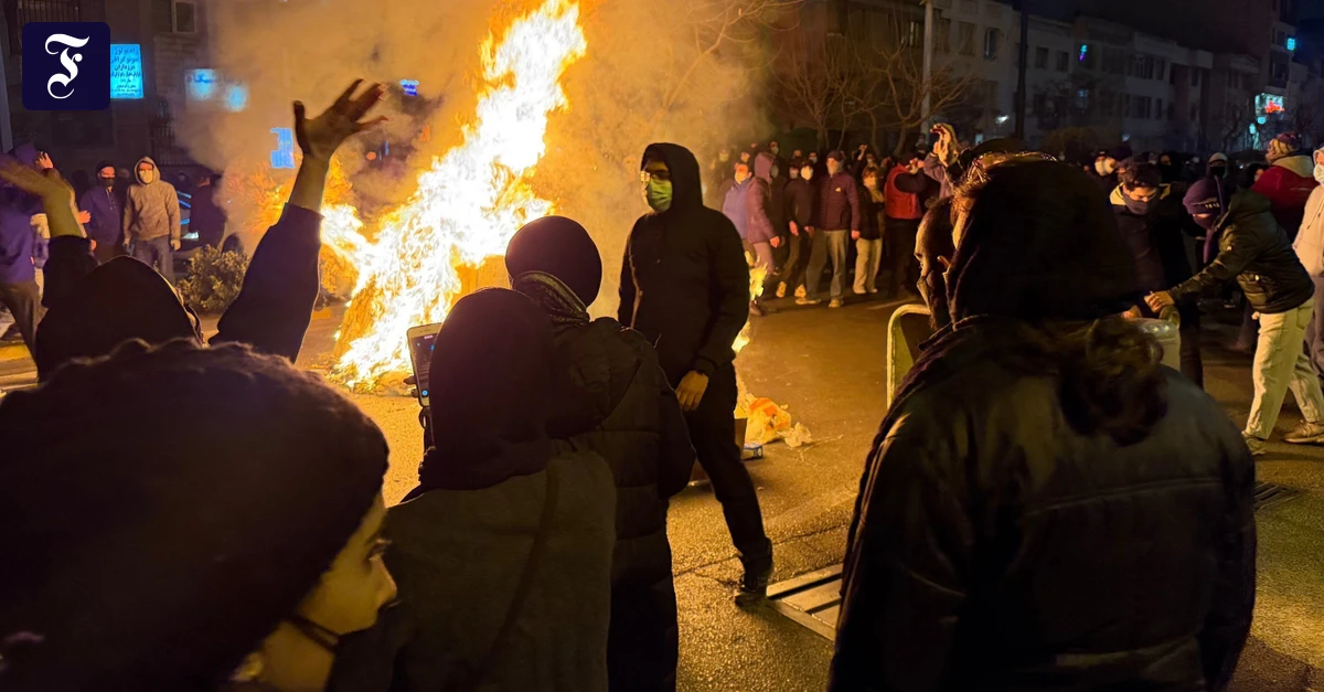 Proteste im Iran: Sie verscharren die Leichen heimlich