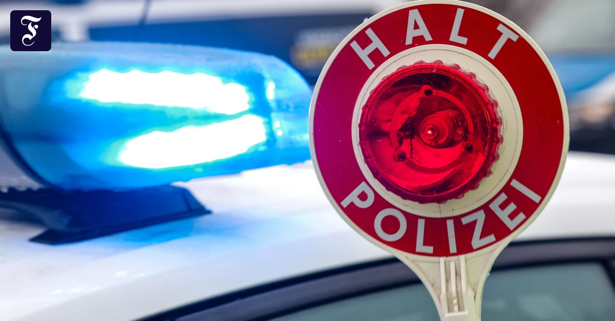 Eskalation bei Kontrollen: Autofahrer fährt Polizisten an, dann fallen Schüsse aus der Dienstwaffe