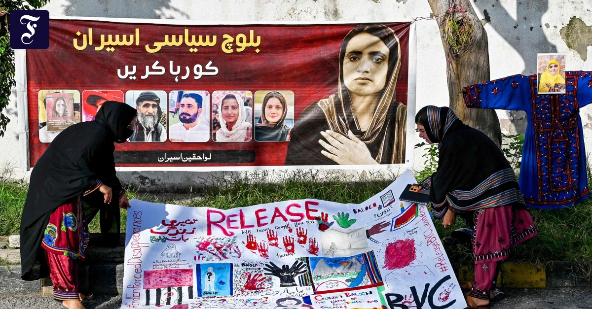 Anw-ltin-in-Pakistan-17-Jahre-Haft-f-r-ein-paar-Beitr-ge-auf-X-