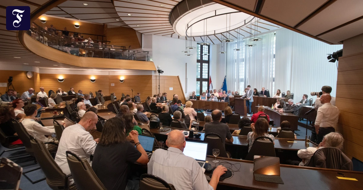 Neue Koalition in Wiesbaden: Abberufung von Stadträten eingeleitet