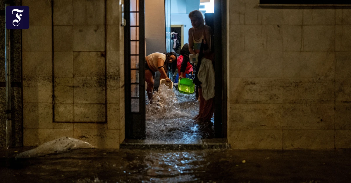 Severe storms in Spain - | 102-year-old woman dead