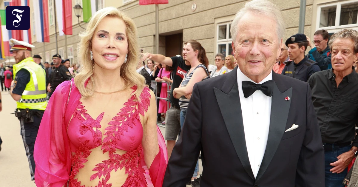 in-Salzburg-Wolfgang-Porsche-und-Gabriela-zu-Leiningen-haben-geheiratet