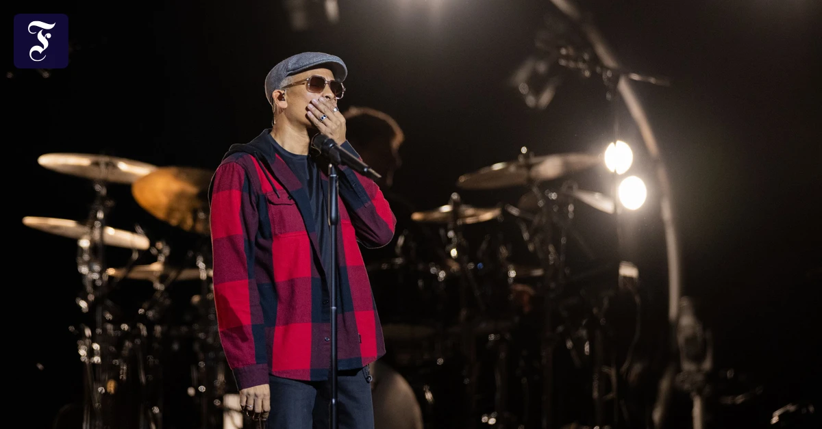 nach-sechs-Jahren-Xavier-Naidoo-gibt-Comeback-Konzert-in-K-ln