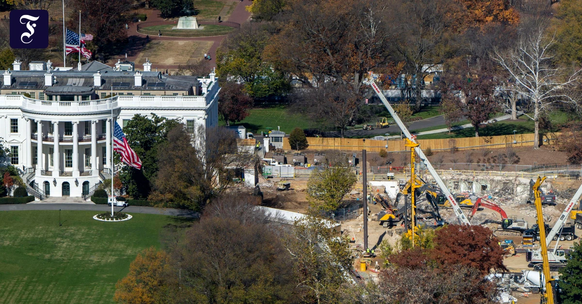 Ballsaal am Weißen Haus: Trumps Treppe ins Leere