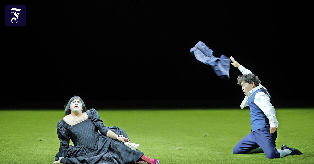 Oper-Frankfurt-Vielfach-wirken-die-Pfeile-des-Amors